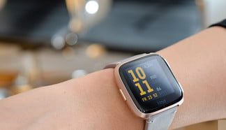 The revive Samsung Gear S3 smartwatch drops under $180 on Amazon The renewed Samsung Gear S3 smartwatch drops under $180 on Amazon