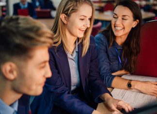 How Online Apps Can Help Students Prepare for Entrance Exams Online Apps