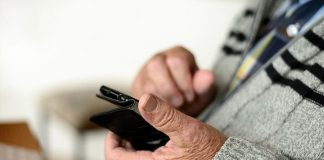 Best smartphones to buy for seniors Best Smartphones