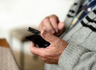Best smartphones to buy for seniors Best Smartphones